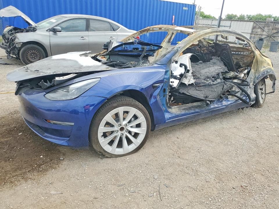 2022 TESLA MODEL 3 - 1