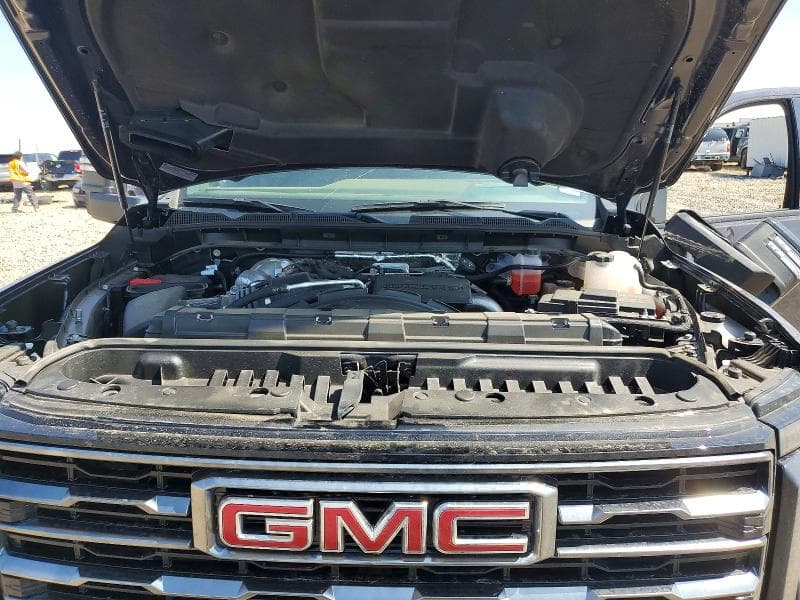 2026 GMC SIERRA K2500 AT4 11