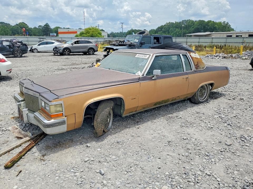 1981 CADILLAC DEVILLE - 1