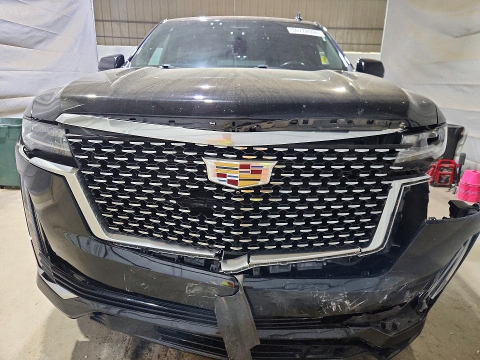 2023 CADILLAC ESCALADE ESV LUXURY 5