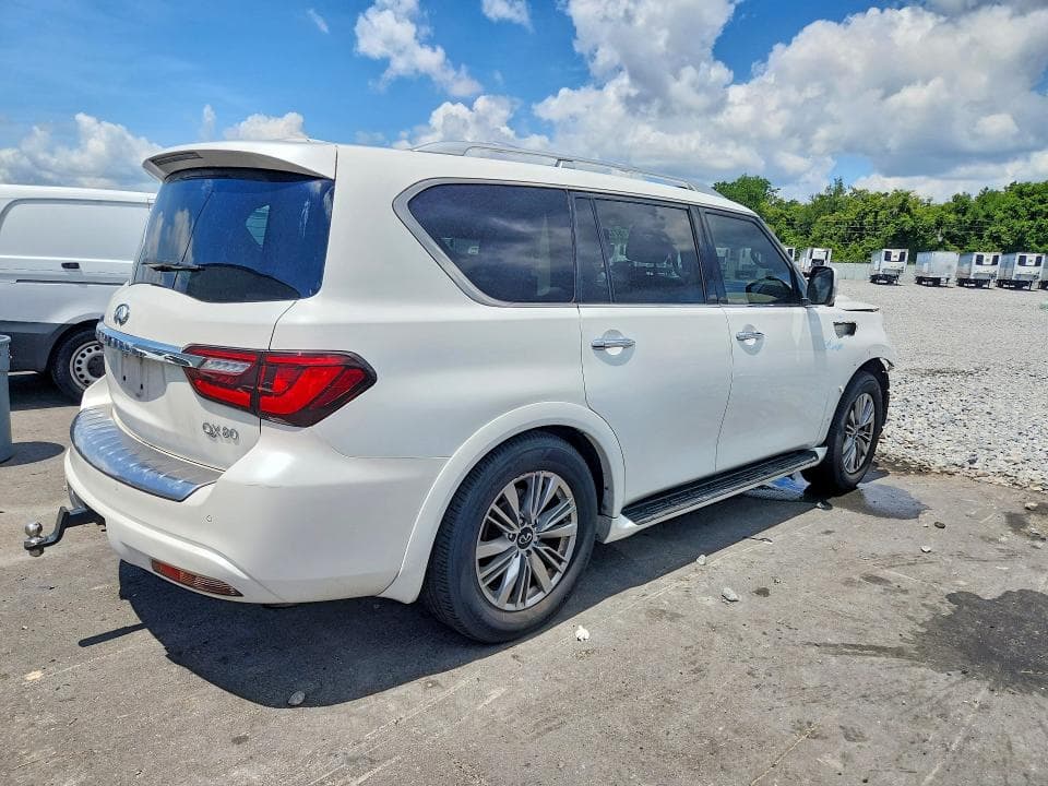 2020 INFINITI QX80 LUXE 3