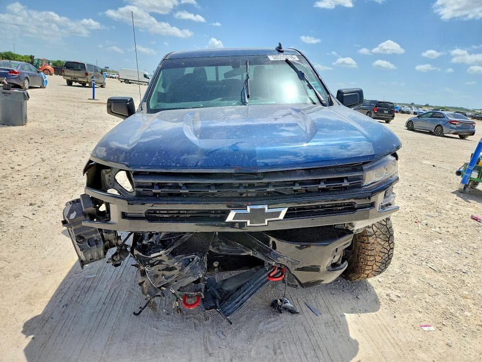 2021 CHEVROLET SILVERADO K1500 LT TRAIL BOSS 5