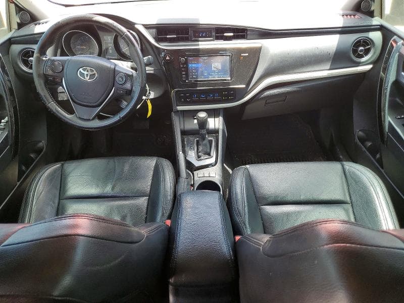 2017 TOYOTA COROLLA IM BASE 8