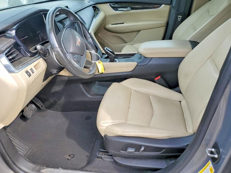 2017 CADILLAC XT5 7