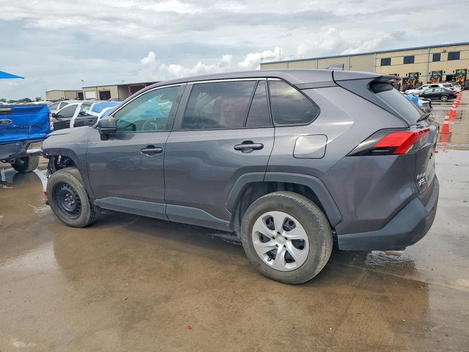 2024 TOYOTA RAV4 LE 2