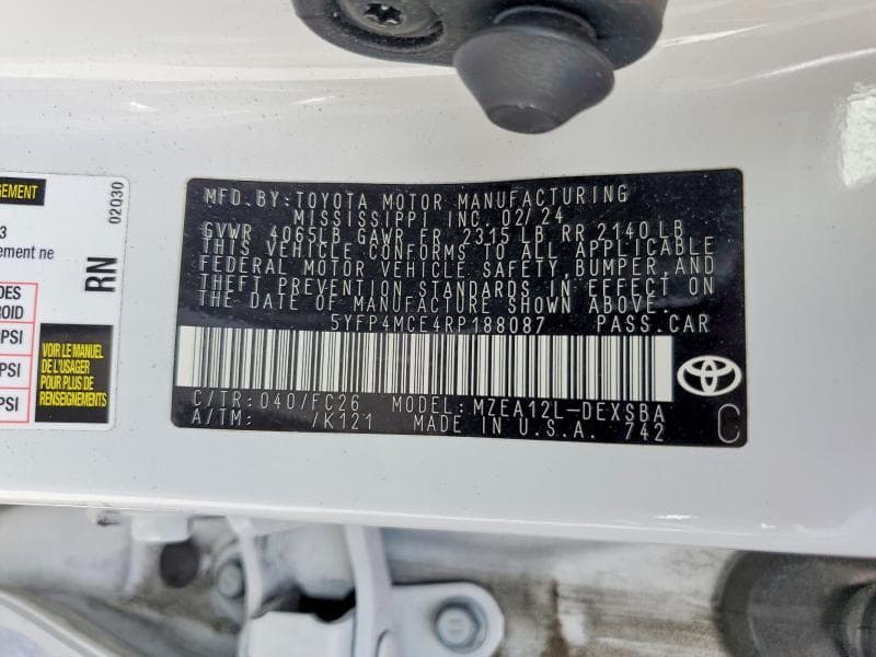 2024 TOYOTA COROLLA SE 12
