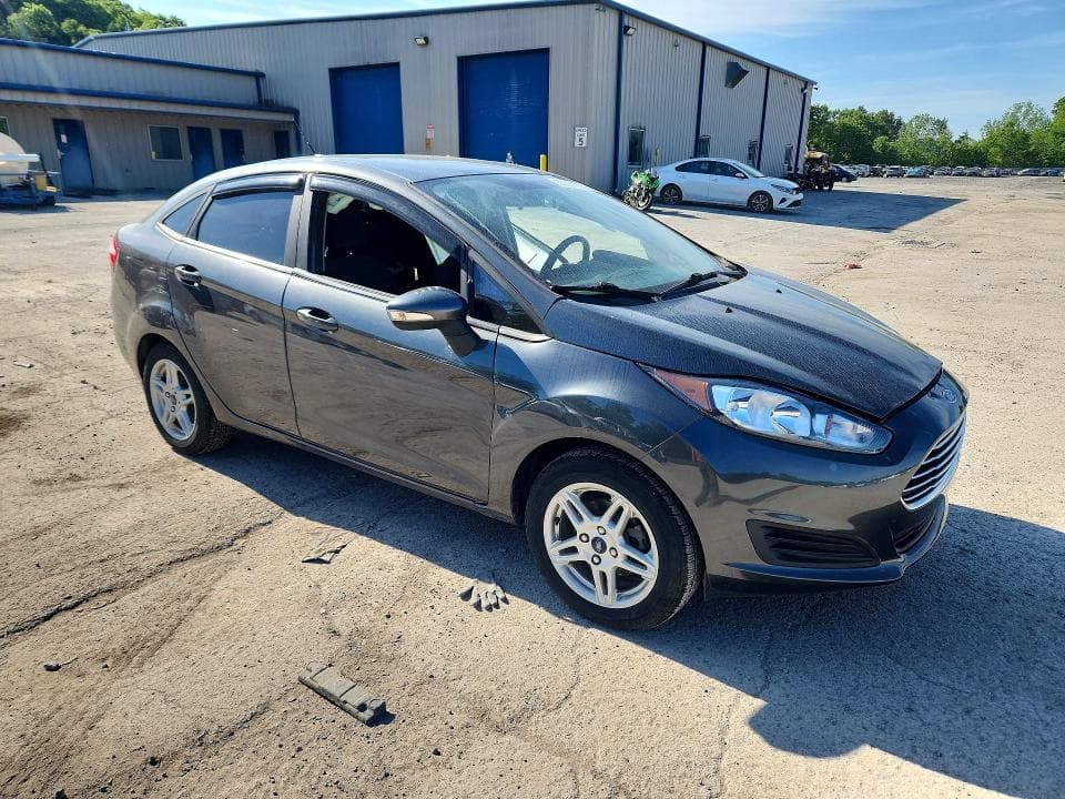 2019 FORD FIESTA SE 4