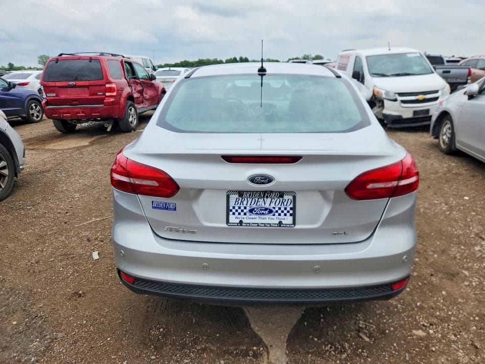 2017 FORD FOCUS SEL 6