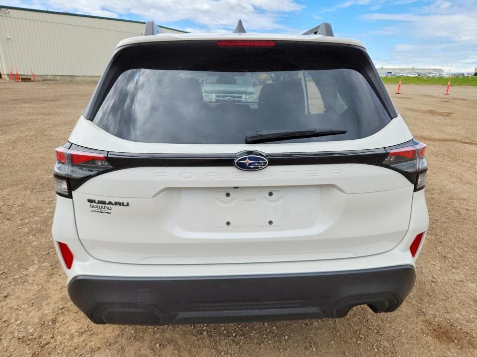 2025 SUBARU FORESTER 6