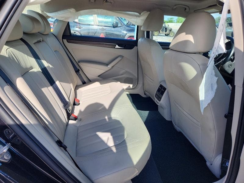 2020 VOLKSWAGEN PASSAT SEL 10