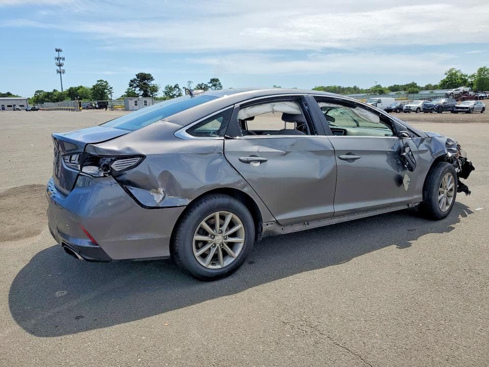 2018 HYUNDAI SONATA SE 3