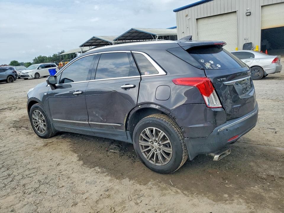 2017 CADILLAC XT5 LUXURY 2