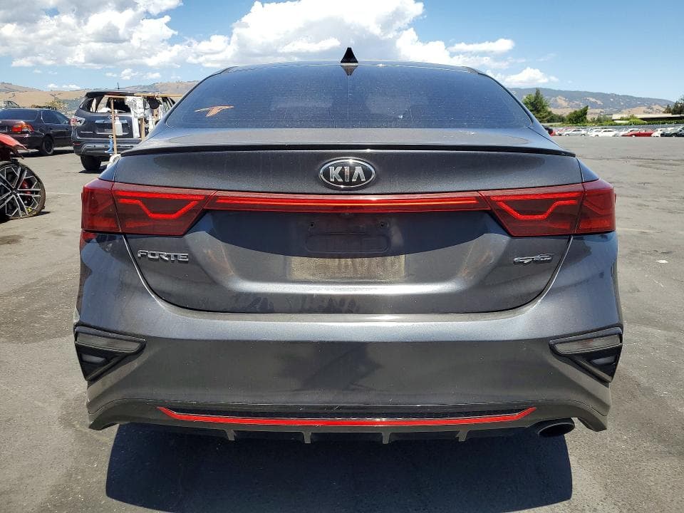 2020 KIA FORTE GT LINE 6