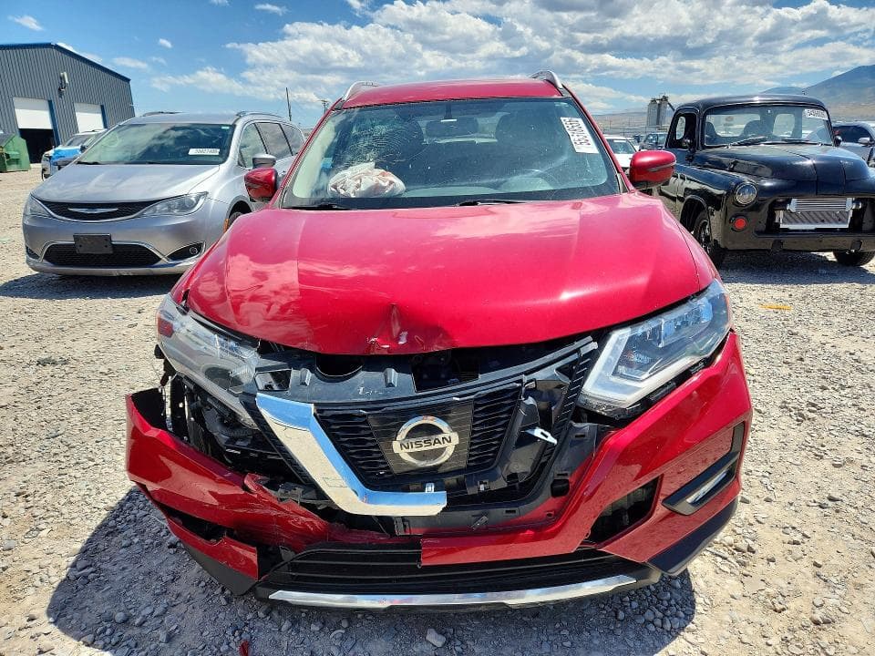 2017 NISSAN ROGUE SV 5