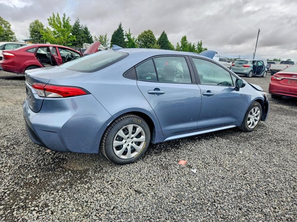 2023 TOYOTA COROLLA LE 3