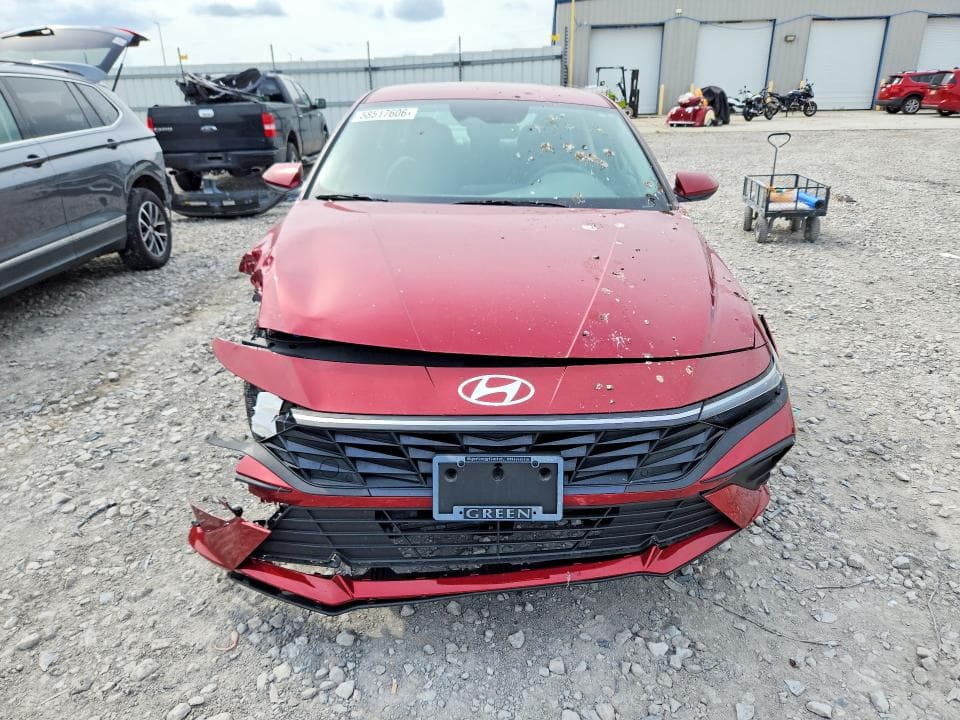 2025 HYUNDAI ELANTRA SE 5