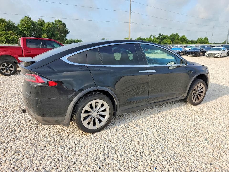 2018 TESLA MODEL X 3