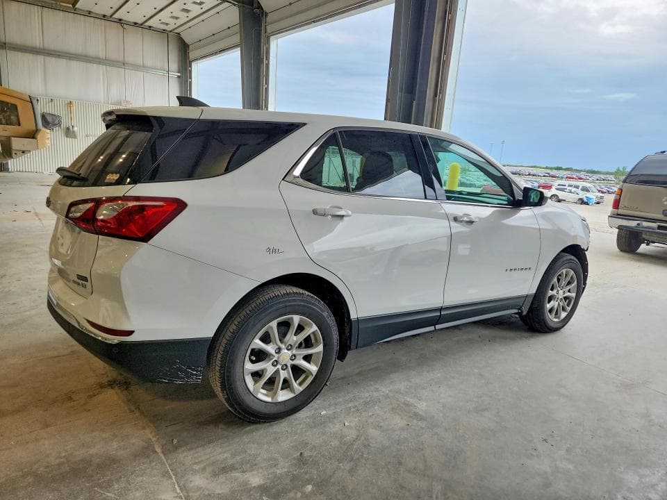 2020 CHEVROLET EQUINOX LT 3