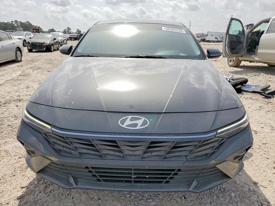 2024 HYUNDAI ELANTRA SEL 5