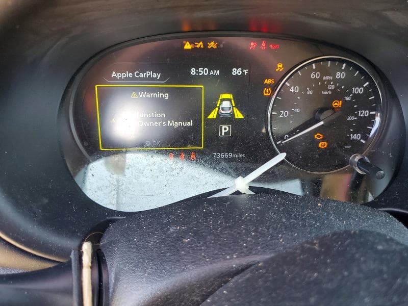 2022 NISSAN KICKS SR 9