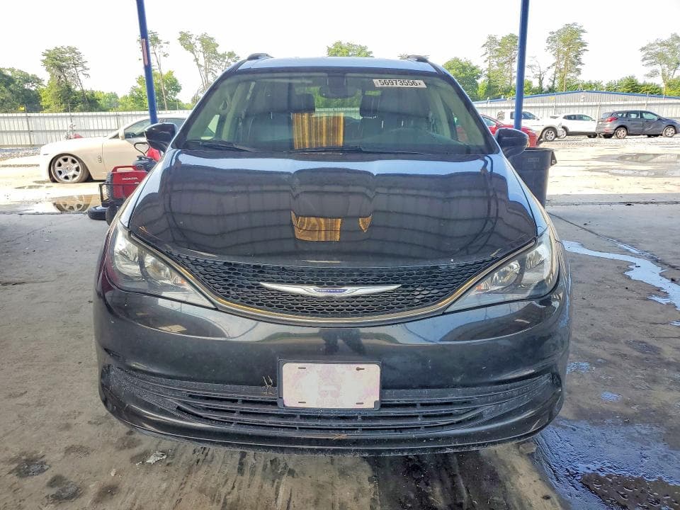 2020 CHRYSLER VOYAGER LXI 5