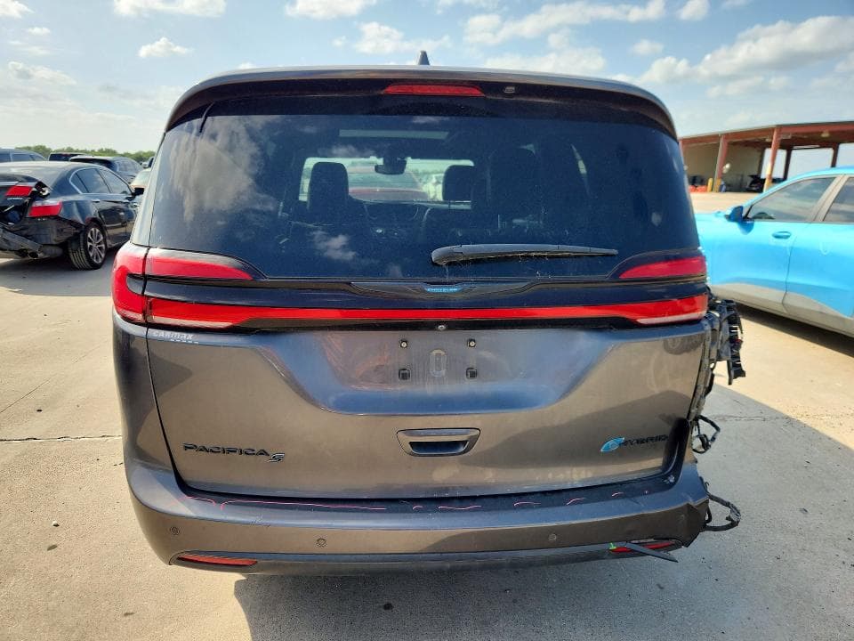 2021 CHRYSLER PACIFICA HYBRID LIMITED 6