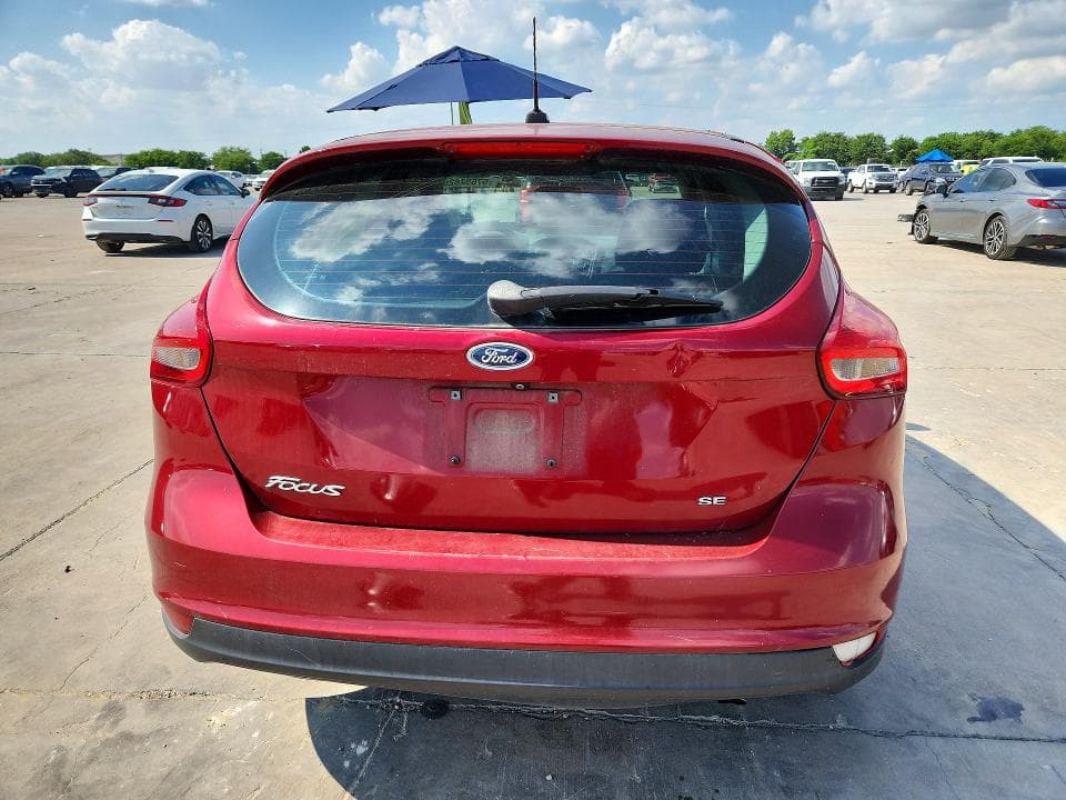 2017 FORD FOCUS SE 6