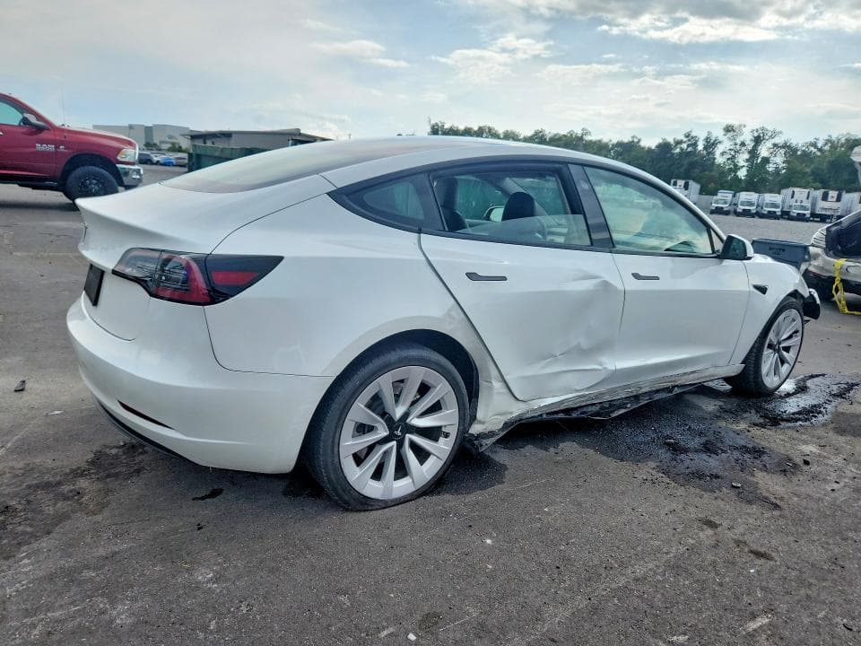 2023 TESLA MODEL 3 3