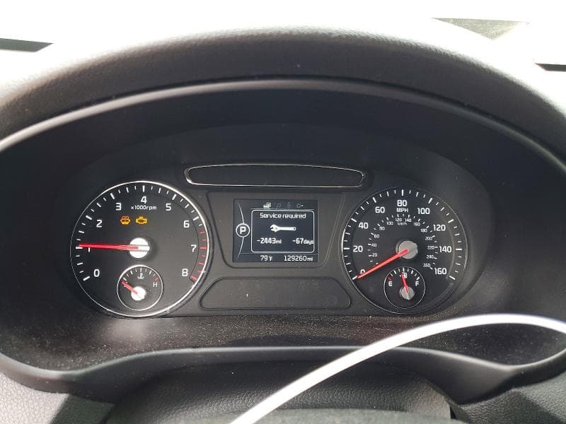 2018 KIA SORENTO LX 9