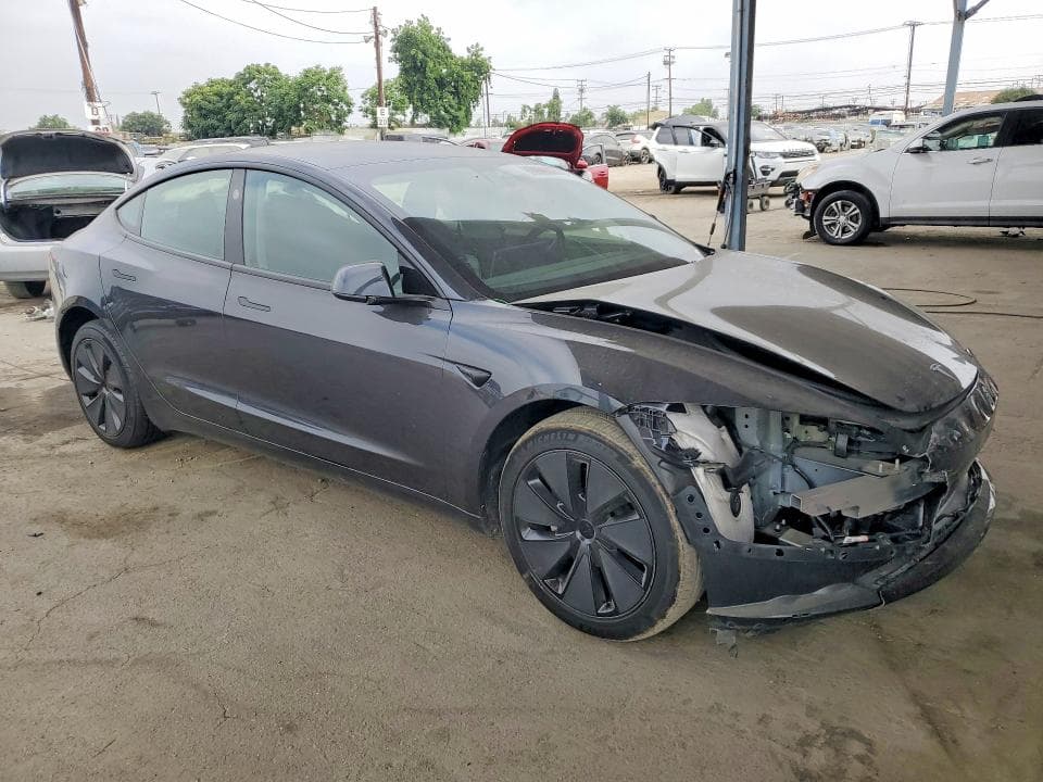 2025 TESLA MODEL 3 4