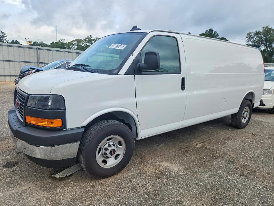 2025 GMC SAVANA