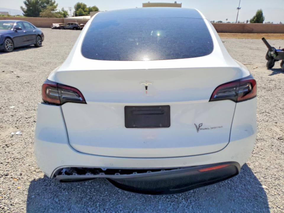 2023 TESLA MODEL Y 6