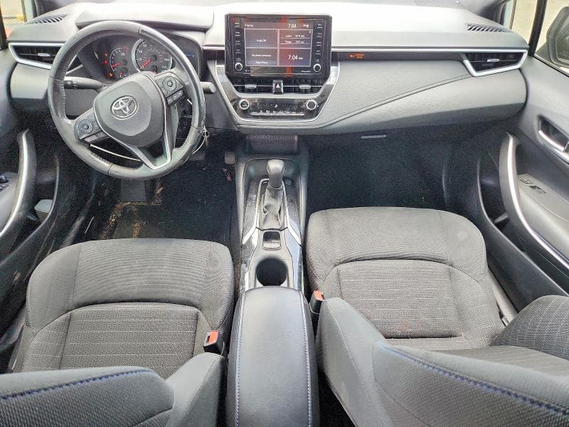 2022 TOYOTA COROLLA SE 8