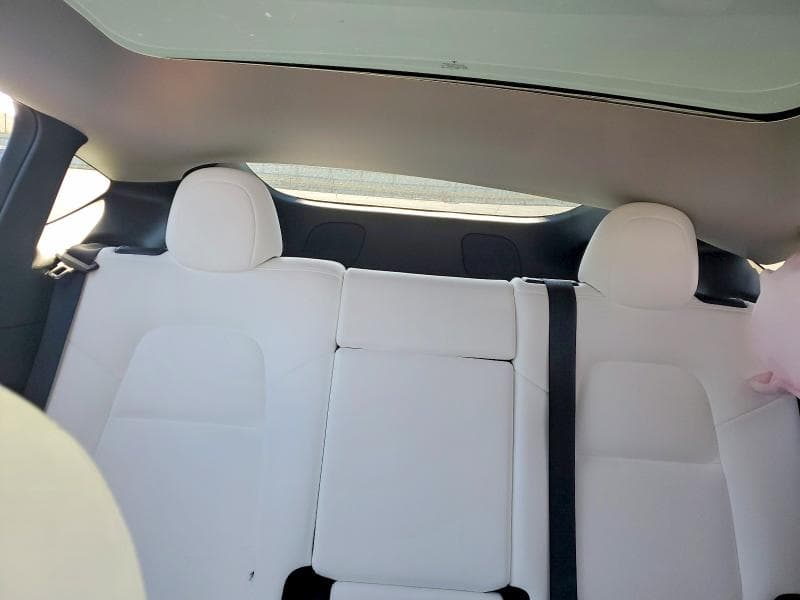 2023 TESLA MODEL Y 10
