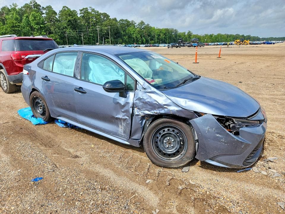 2023 TOYOTA COROLLA LE 4