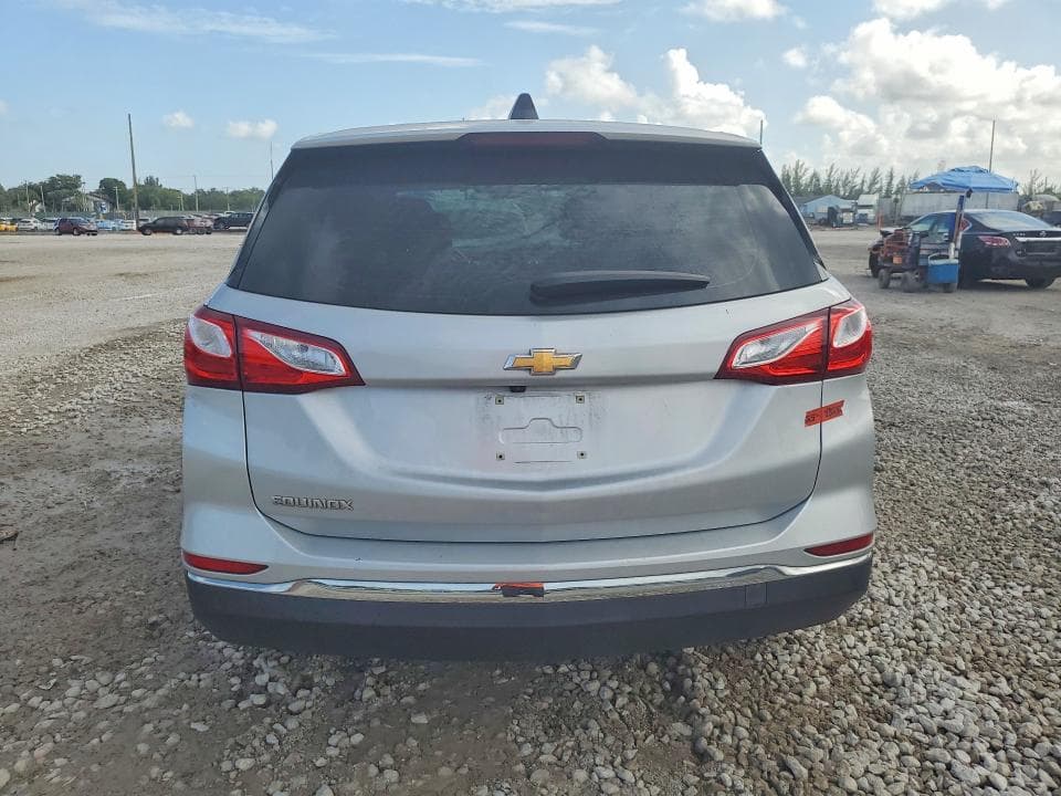 2018 CHEVROLET EQUINOX LS 6