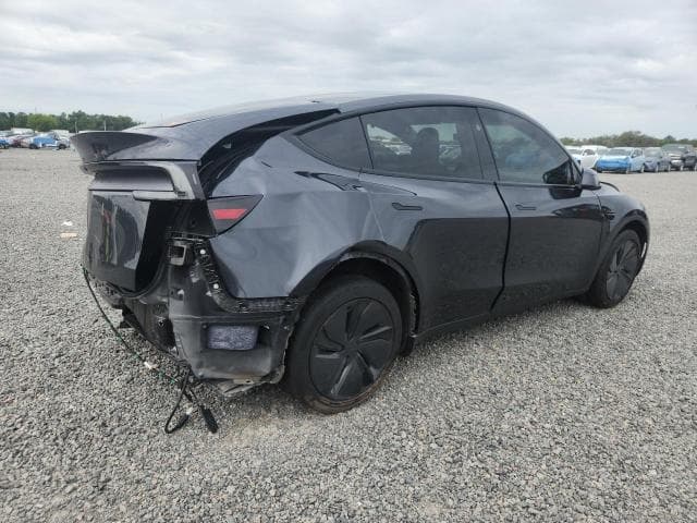 2026 TESLA MODEL Y 3