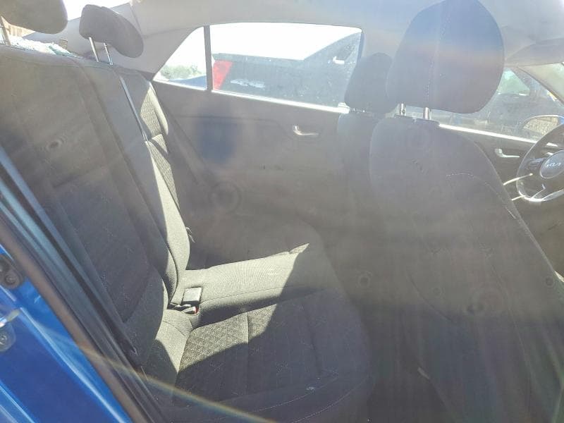 2022 KIA RIO S 10