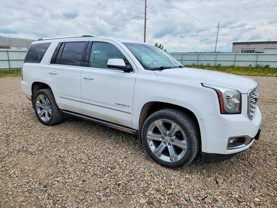 2019 GMC YUKON DENALI 4