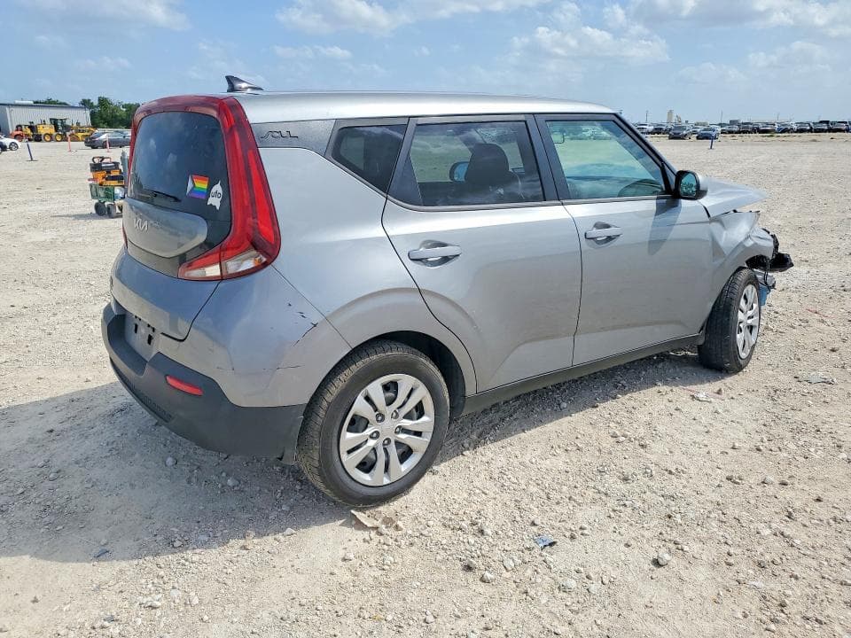 2022 KIA SOUL LX 3