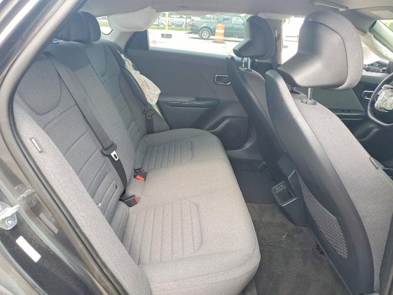 2025 KIA K4 EX 10