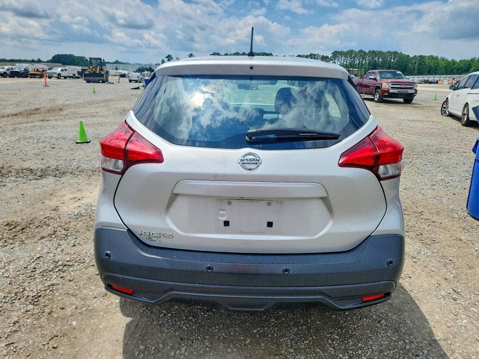 2020 NISSAN KICKS S 6