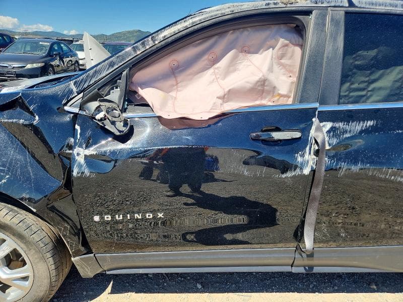 2021 CHEVROLET EQUINOX LT 7