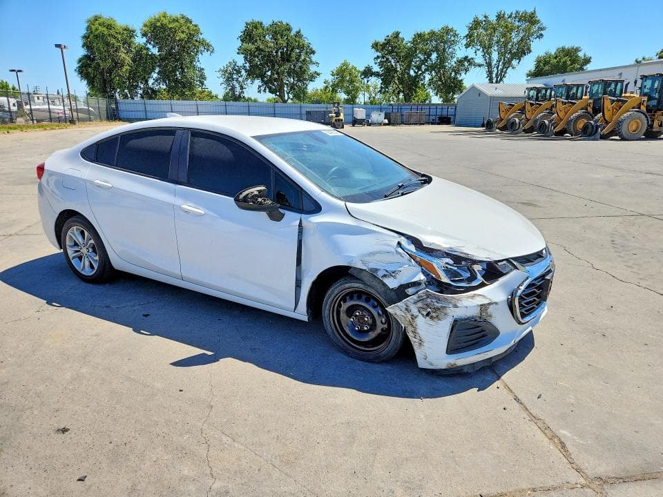 2019 CHEVROLET CRUZE LS 4