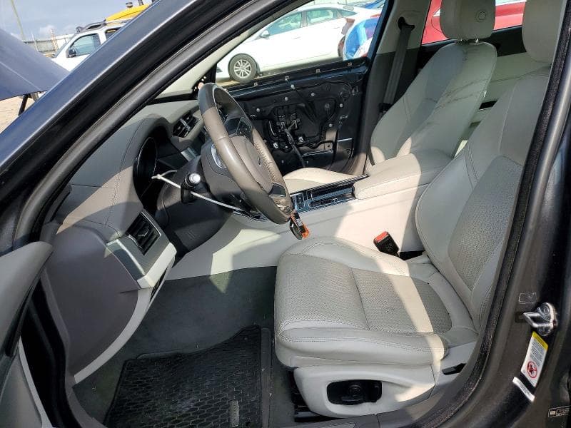 2018 JAGUAR XF PRESTIGE 7