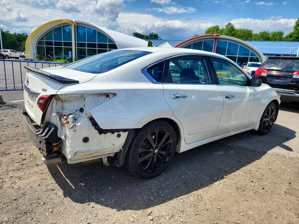 2017 NISSAN ALTIMA 2.5 SR 3