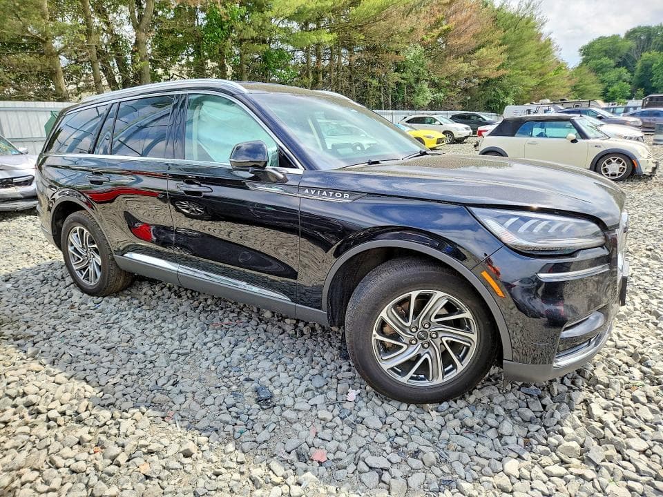 2023 LINCOLN AVIATOR 4