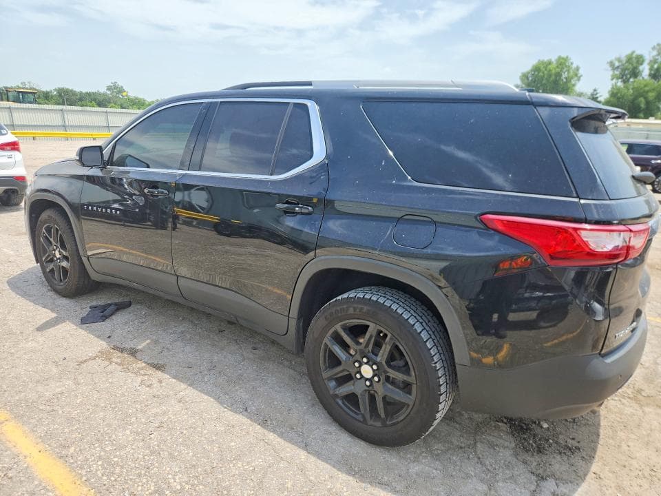 2018 CHEVROLET TRAVERSE LT 2