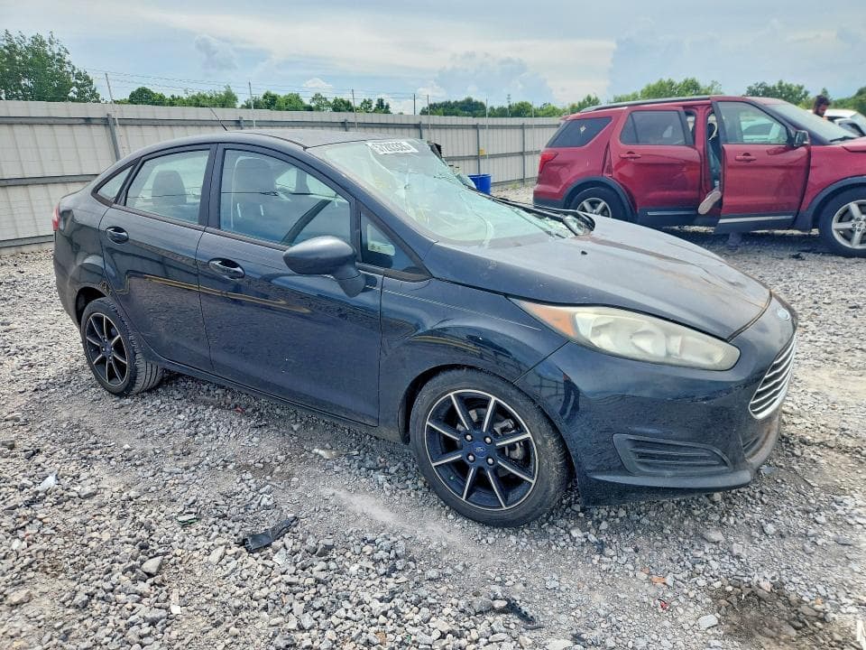 2017 FORD FIESTA SE 4