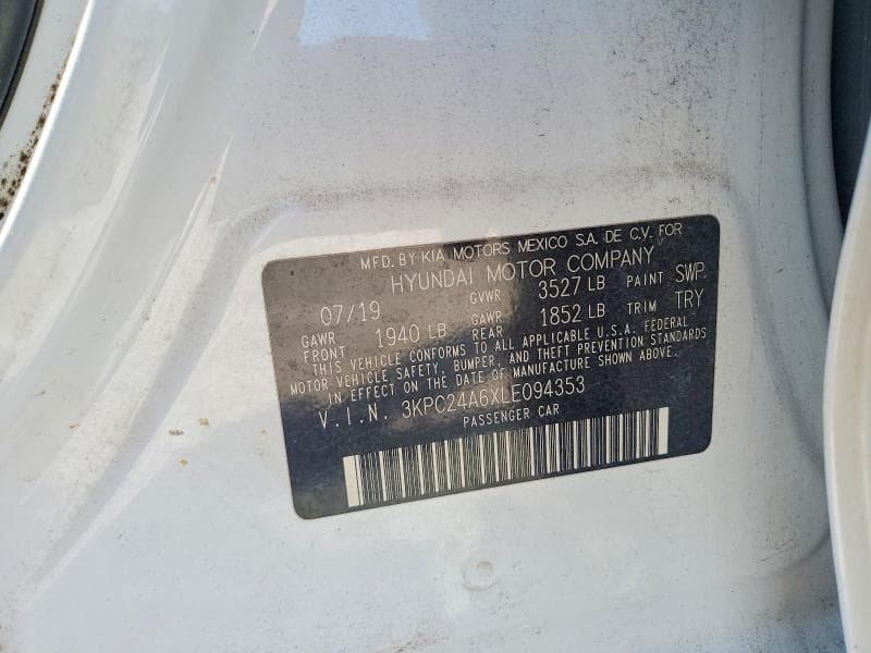 2020 HYUNDAI ACCENT SE 12